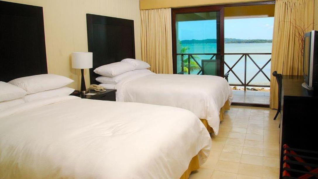 Playa Tortuga Hotel&Beach Resort Bocas del Toro Exterior foto
