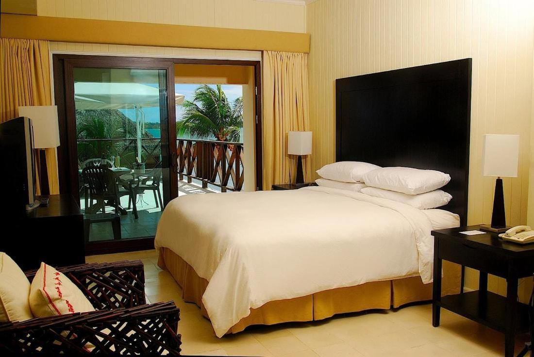 Playa Tortuga Hotel&Beach Resort Bocas del Toro Habitación foto